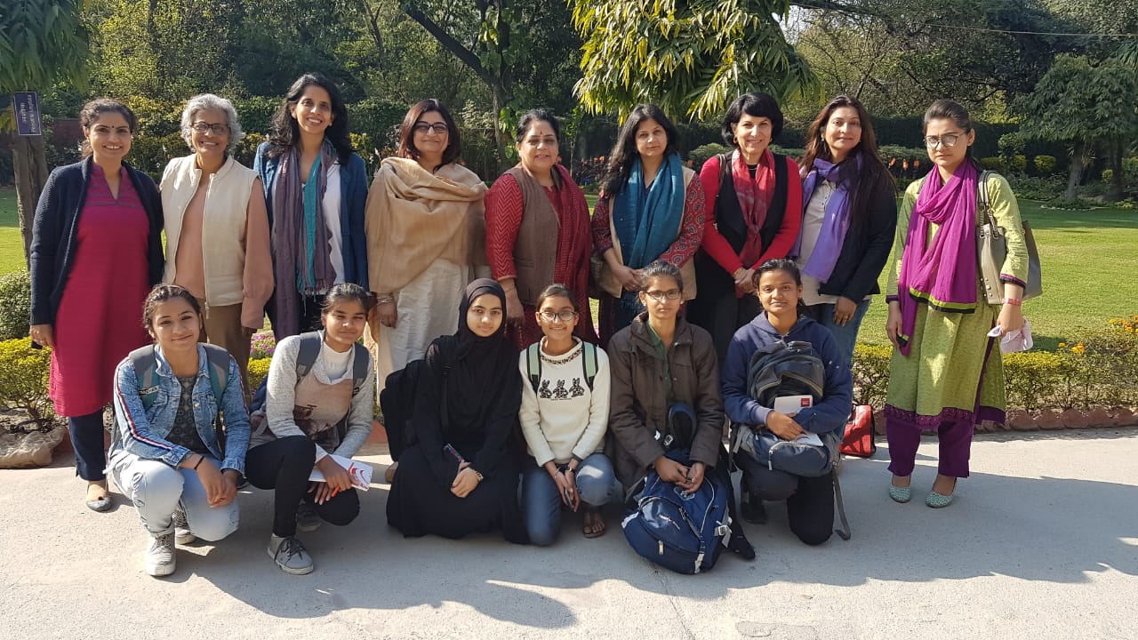 GLOW COMMUNITY- Mentors support girls at Janki Devi Memorial College